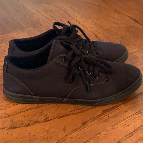 All Black Vans. - Picture 4 of 6